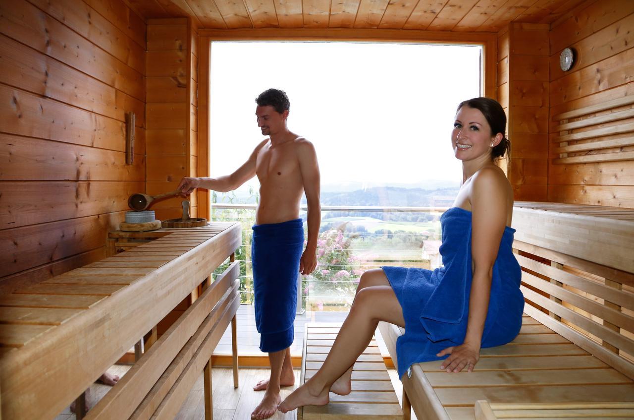 Thula Wellnesshotel Bayerischer Wald Lalling Esterno foto