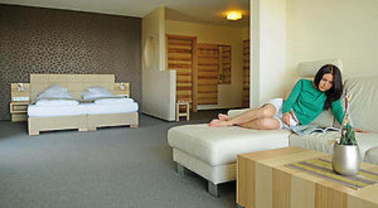 Thula Wellnesshotel Bayerischer Wald Lalling Esterno foto